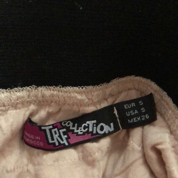 Lace mini - Picture 5 of 5